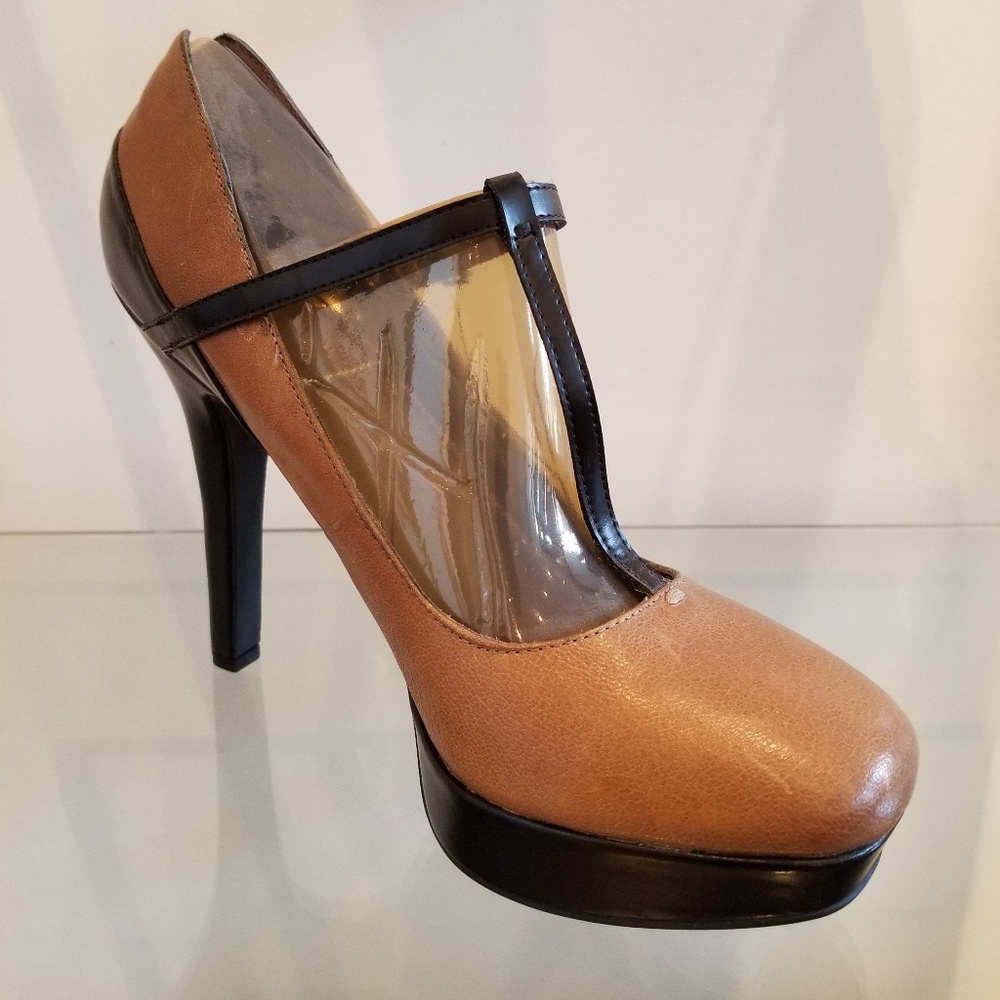 Shoes - Picture 2 of 2